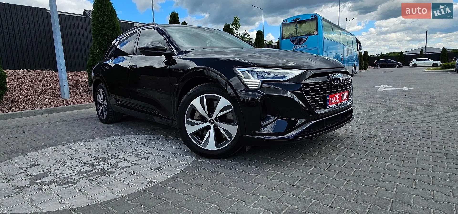 2024 Audi Q8 - фото 1