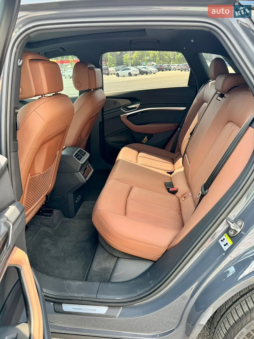 2024 Audi Q8 - мініатюра 16
