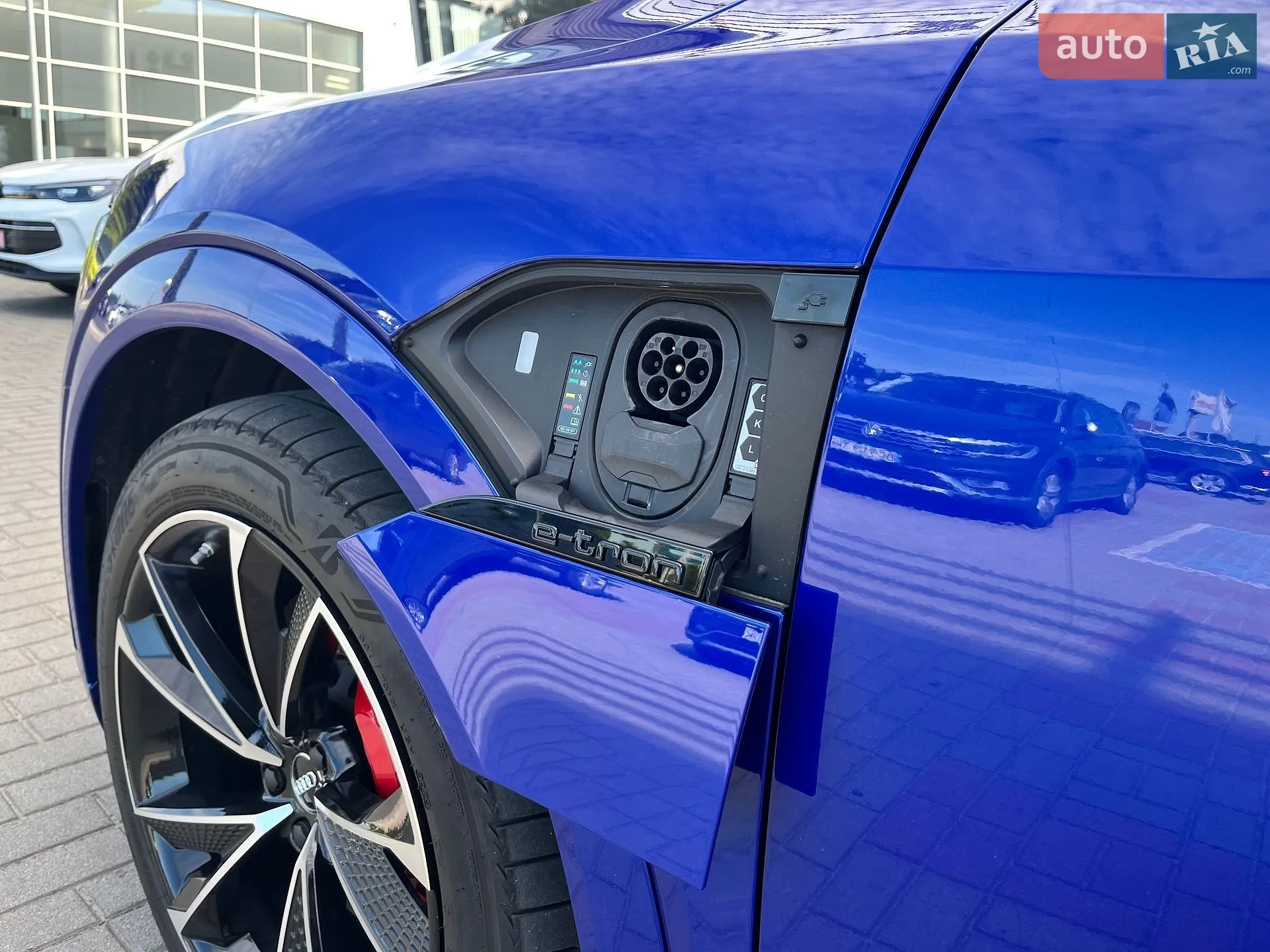 2023 Audi Q8 - мініатюра 12
