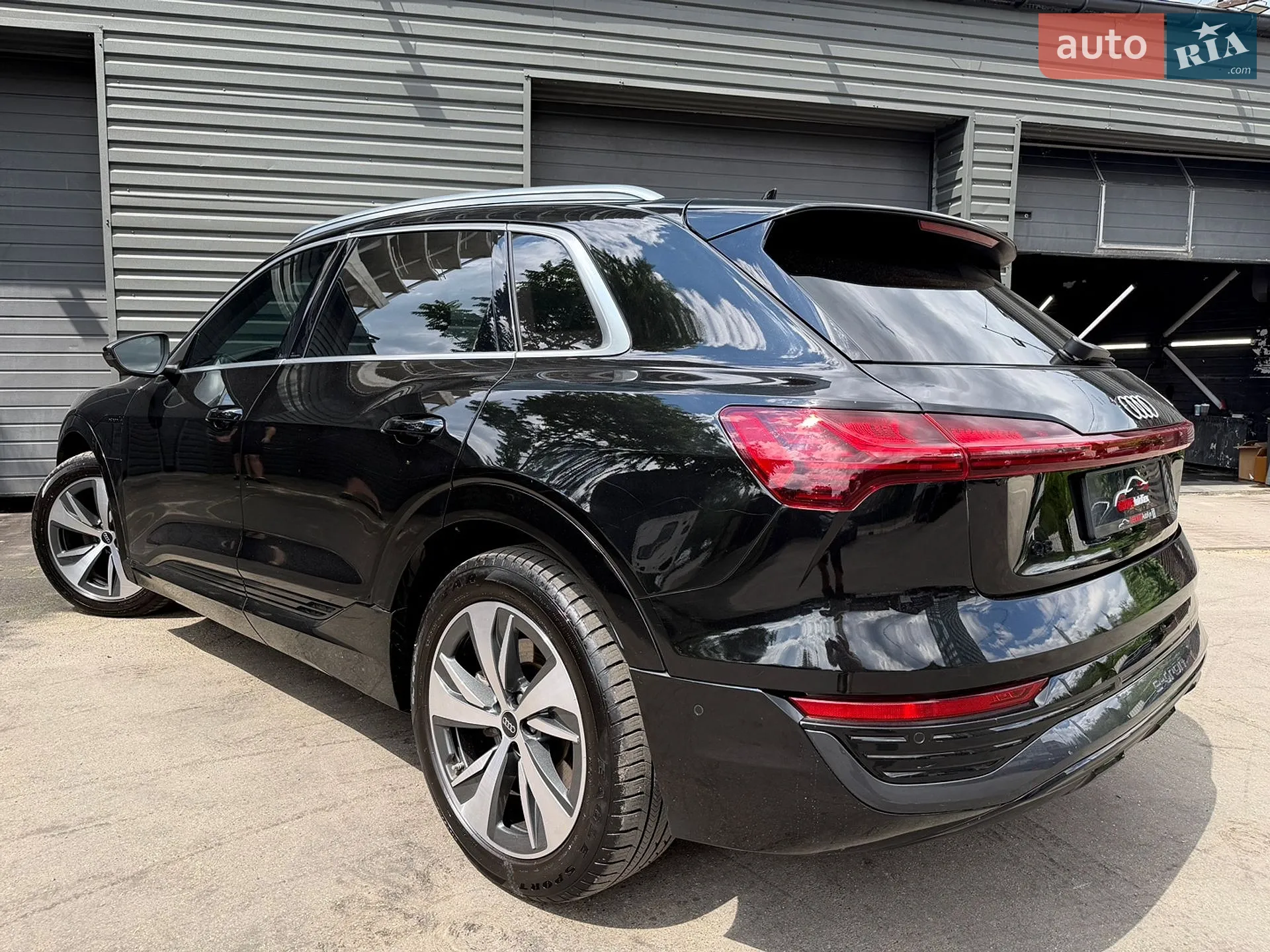 2023 Audi Q8 - мініатюра 10