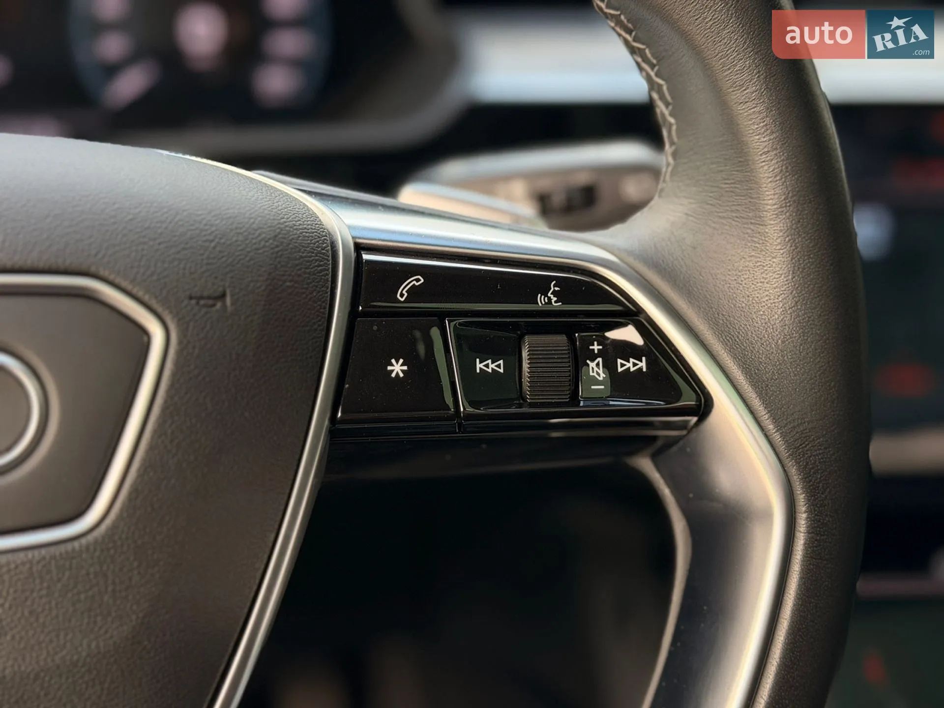 2023 Audi Q8 - мініатюра 26