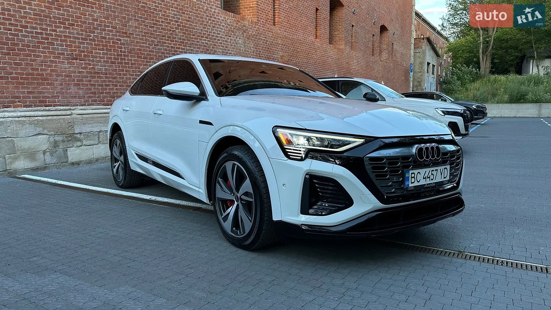 2023 Audi Q8 - мініатюра 8