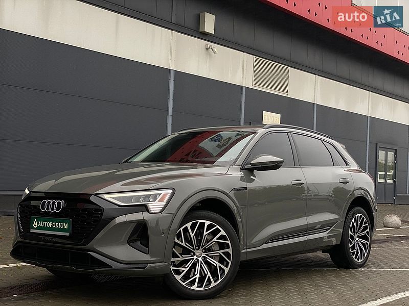 Audi Q8 e-tron 2023