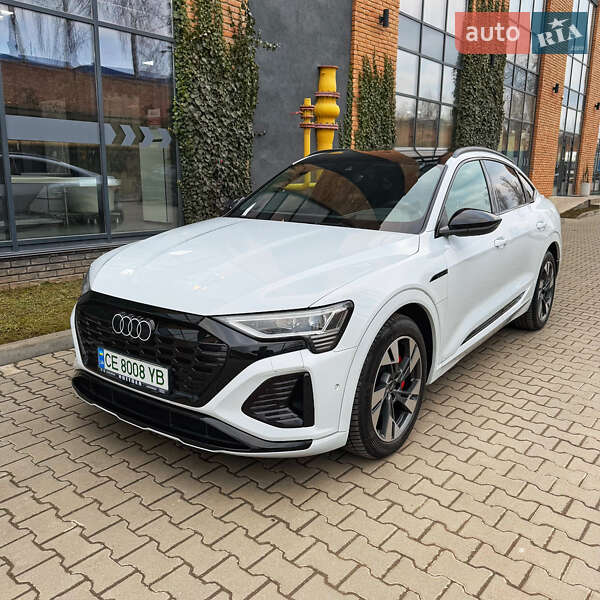Внедорожник / Кроссовер Audi Q8 Sportback e-tron 2023 в Черновцах
