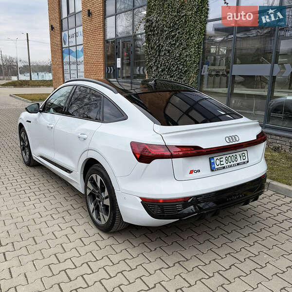 Внедорожник / Кроссовер Audi Q8 Sportback e-tron 2023 в Черновцах