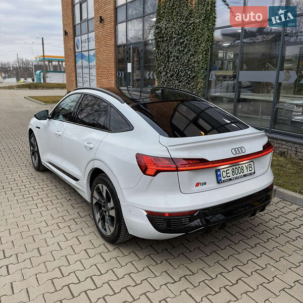 Внедорожник / Кроссовер Audi Q8 Sportback e-tron 2023 в Черновцах