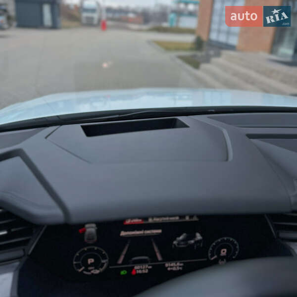 Внедорожник / Кроссовер Audi Q8 Sportback e-tron 2023 в Черновцах