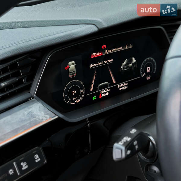 Внедорожник / Кроссовер Audi Q8 Sportback e-tron 2023 в Черновцах