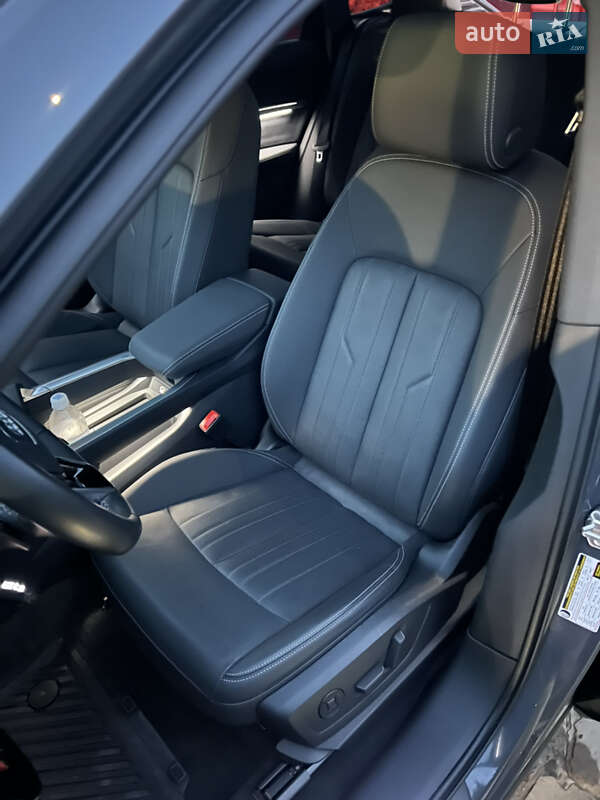 Внедорожник / Кроссовер Audi Q8 Sportback e-tron 2023 в Харькове