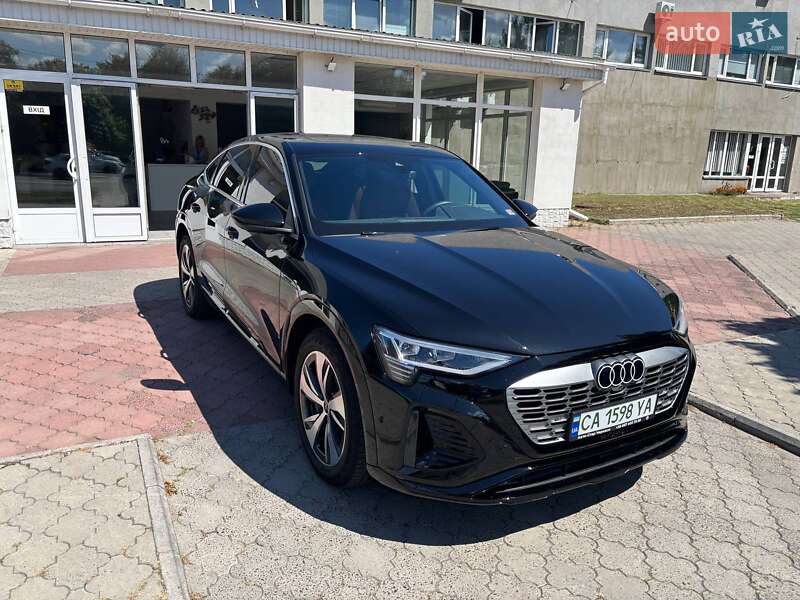 Внедорожник / Кроссовер Audi Q8 Sportback e-tron 2023 в Черкассах