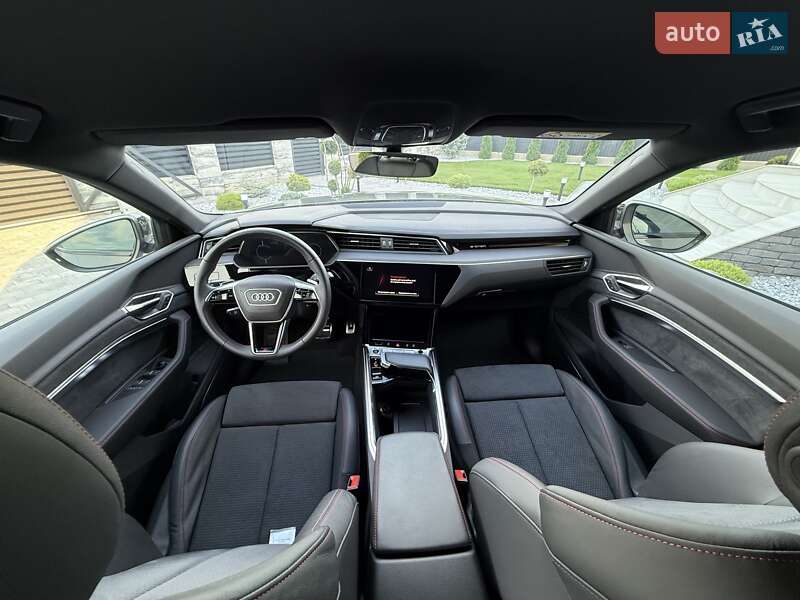 Внедорожник / Кроссовер Audi Q8 Sportback e-tron 2023 в Черновцах