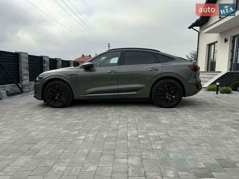 Внедорожник / Кроссовер Audi Q8 Sportback e-tron 2023 в Черновцах
