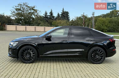 Внедорожник / Кроссовер Audi Q8 Sportback e-tron 2023 в 