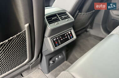 Внедорожник / Кроссовер Audi Q8 Sportback e-tron 2023 в 