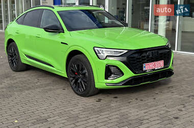 Внедорожник / Кроссовер Audi Q8 Sportback e-tron 2023 в 