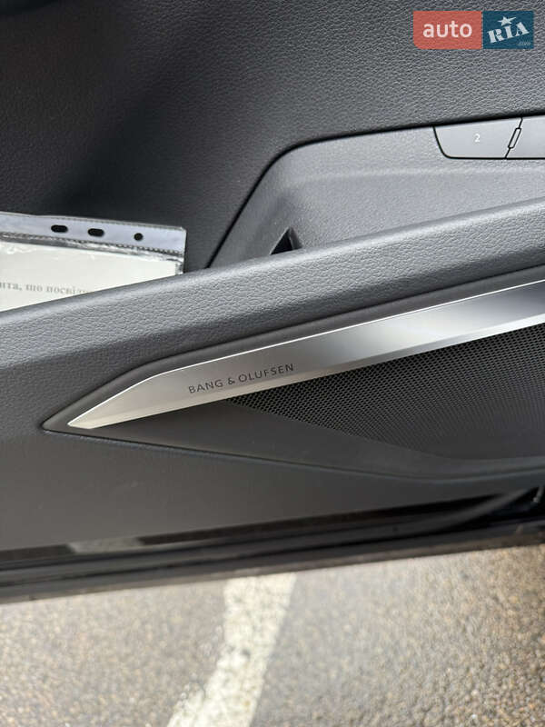 Внедорожник / Кроссовер Audi Q8 Sportback e-tron 2023 в Киеве фото 11 Внедорожник / Кроссовер Audi Q8 Sportback e-tron 2023 в Киеве