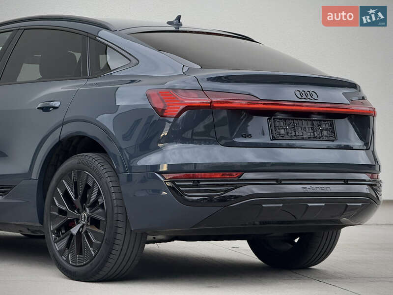 Позашляховик / Кросовер Audi Q8 Sportback e-tron 2023 в Луцьку фото 47 Позашляховик / Кросовер Audi Q8 Sportback e-tron 2023 в Луцьку