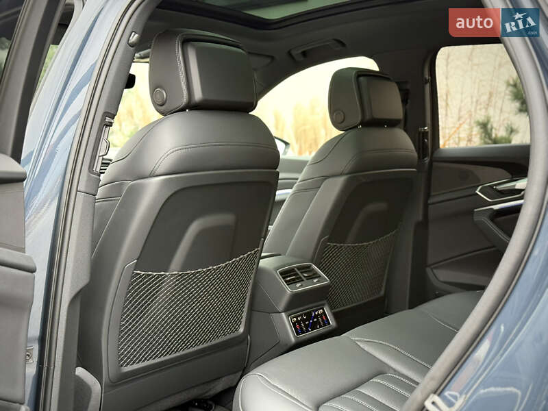 Позашляховик / Кросовер Audi Q8 Sportback e-tron 2023 в Луцьку фото 74 Позашляховик / Кросовер Audi Q8 Sportback e-tron 2023 в Луцьку