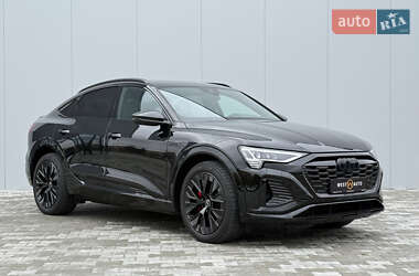 Позашляховик / Кросовер Audi Q8 Sportback e-tron 2023 в Мукачевому
