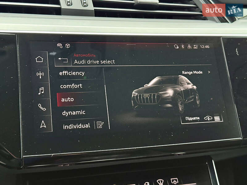 Внедорожник / Кроссовер Audi Q8 Sportback e-tron 2023 в Днепре