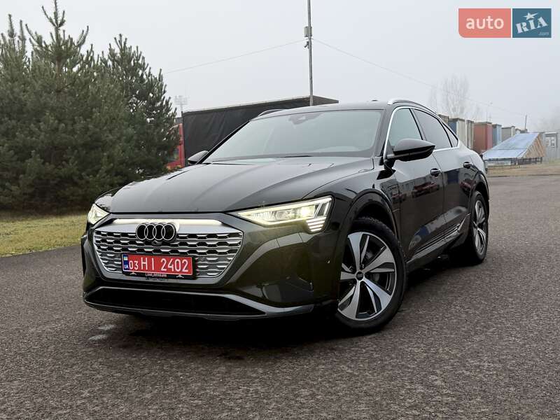 Позашляховик / Кросовер Audi Q8 Sportback e-tron 2024 в Ковелі