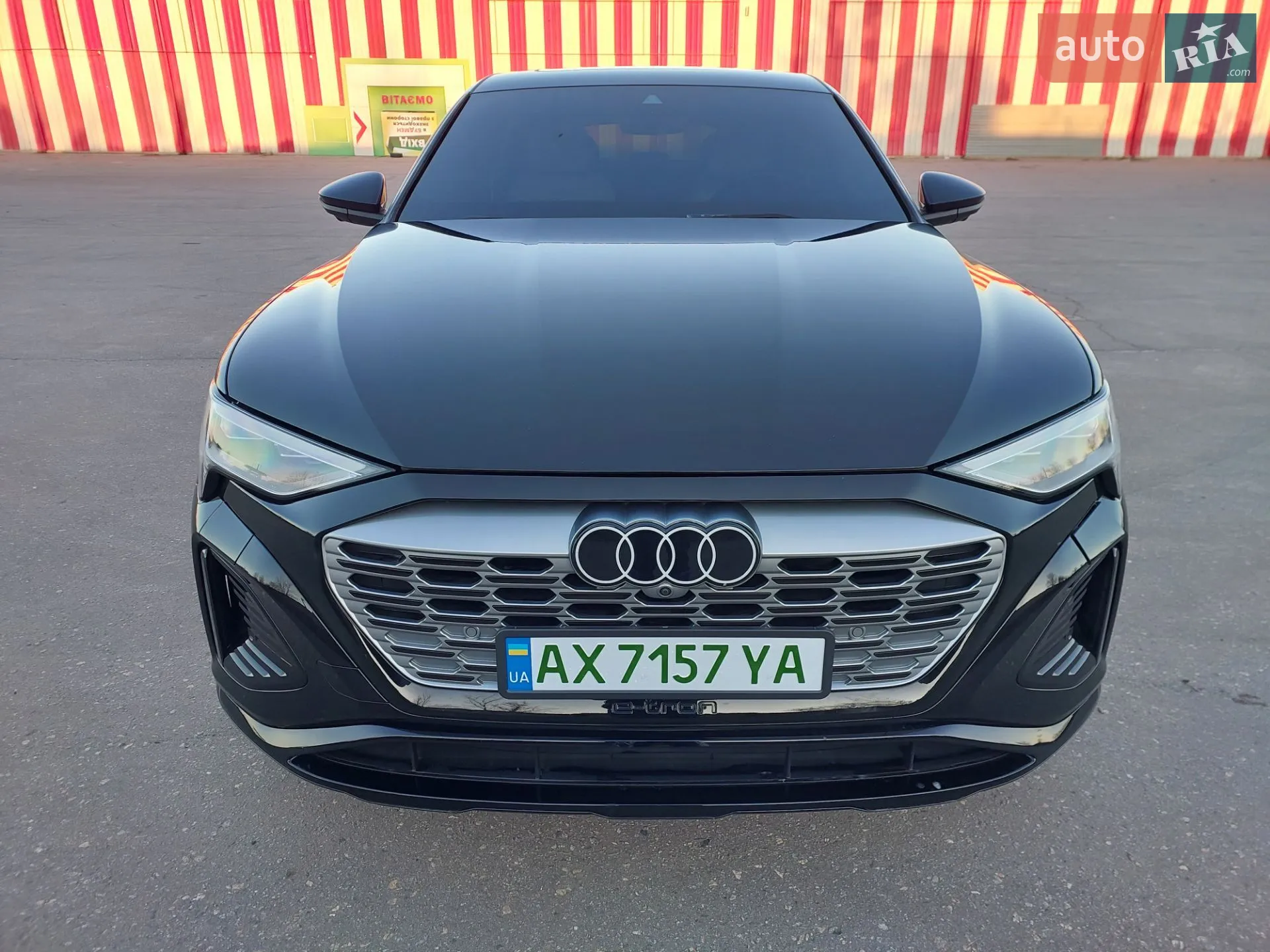 2023 Audi Q8 - мініатюра 2