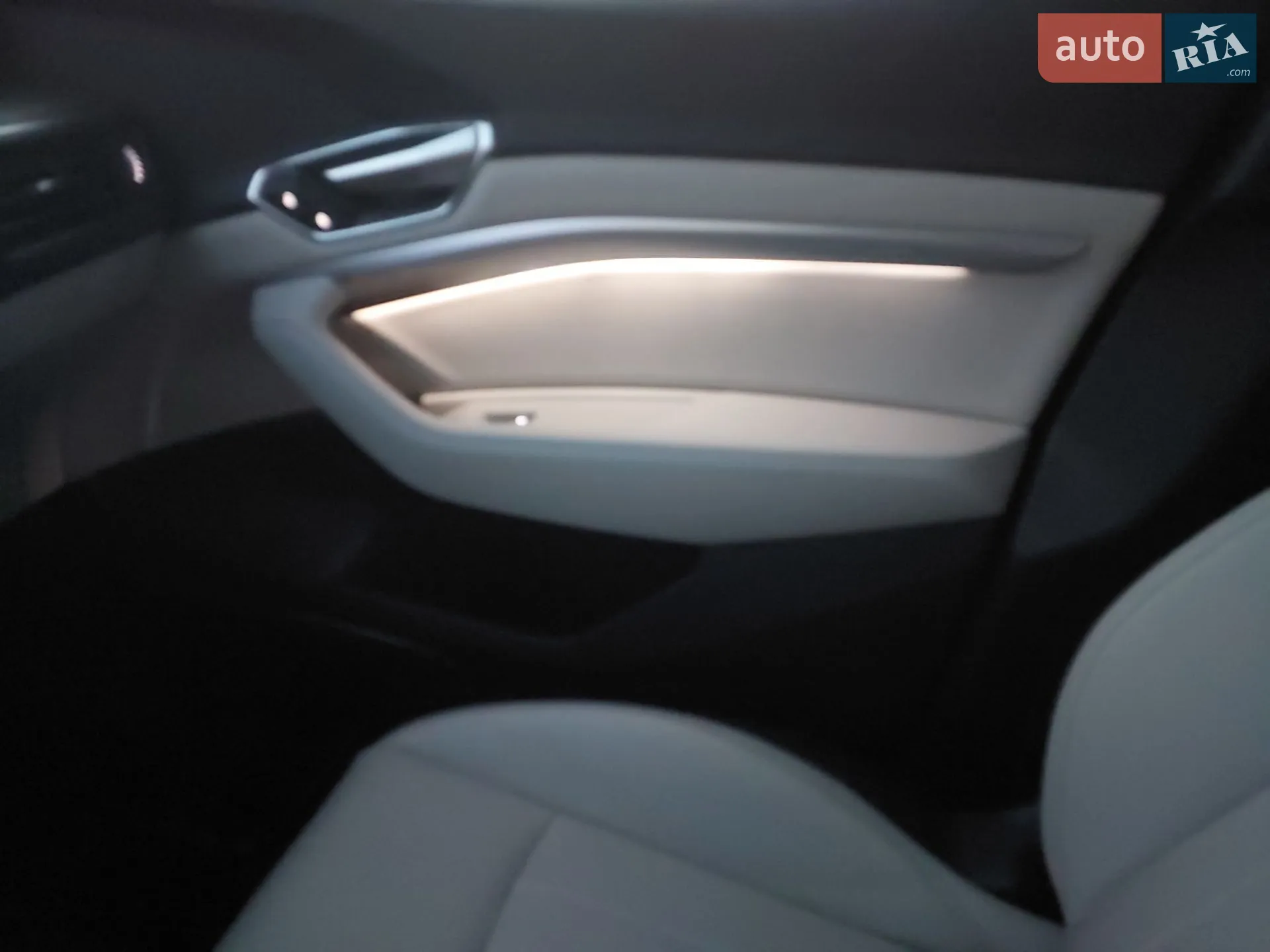 2023 Audi Q8 - мініатюра 42