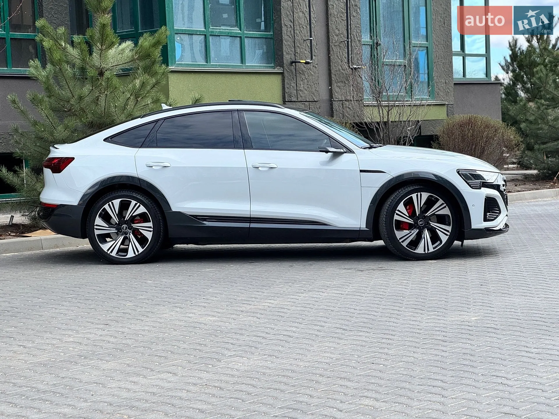 2023 Audi Q8 - мініатюра 23