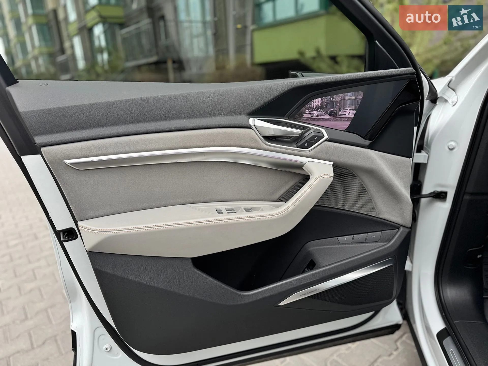 2023 Audi Q8 - мініатюра 36