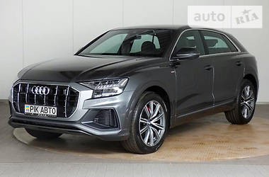 Внедорожник / Кроссовер Audi Q8 2019 в Киеве