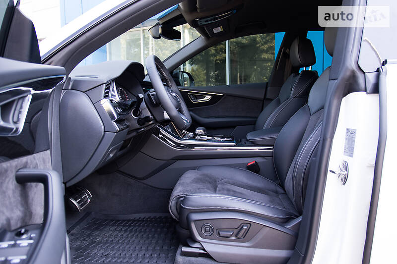 Позашляховик / Кросовер Audi Q8 2019 в Києві фото 17 Позашляховик / Кросовер Audi Q8 2019 в Києві