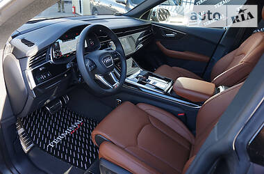 Позашляховик / Кросовер Audi Q8 2018 в  фото 46 Позашляховик / Кросовер Audi Q8 2018 в