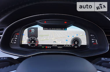 Позашляховик / Кросовер Audi Q8 2018 в  фото 58 Позашляховик / Кросовер Audi Q8 2018 в