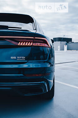 Внедорожник / Кроссовер Audi Q8 2018 в 