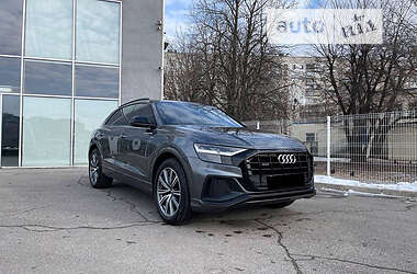 Внедорожник / Кроссовер Audi Q8 2018 в 
