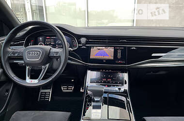 Внедорожник / Кроссовер Audi Q8 2018 в 