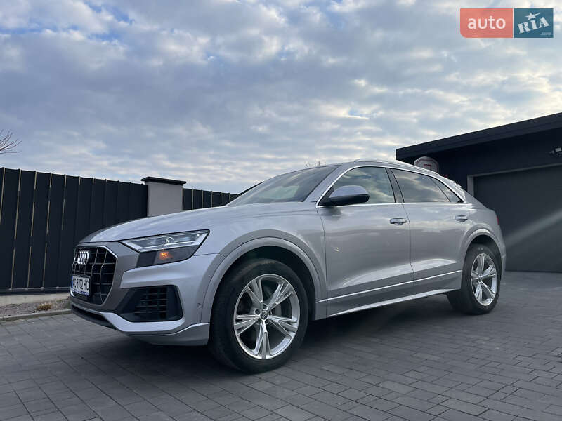 Внедорожник / Кроссовер Audi Q8 2018 в Луцке