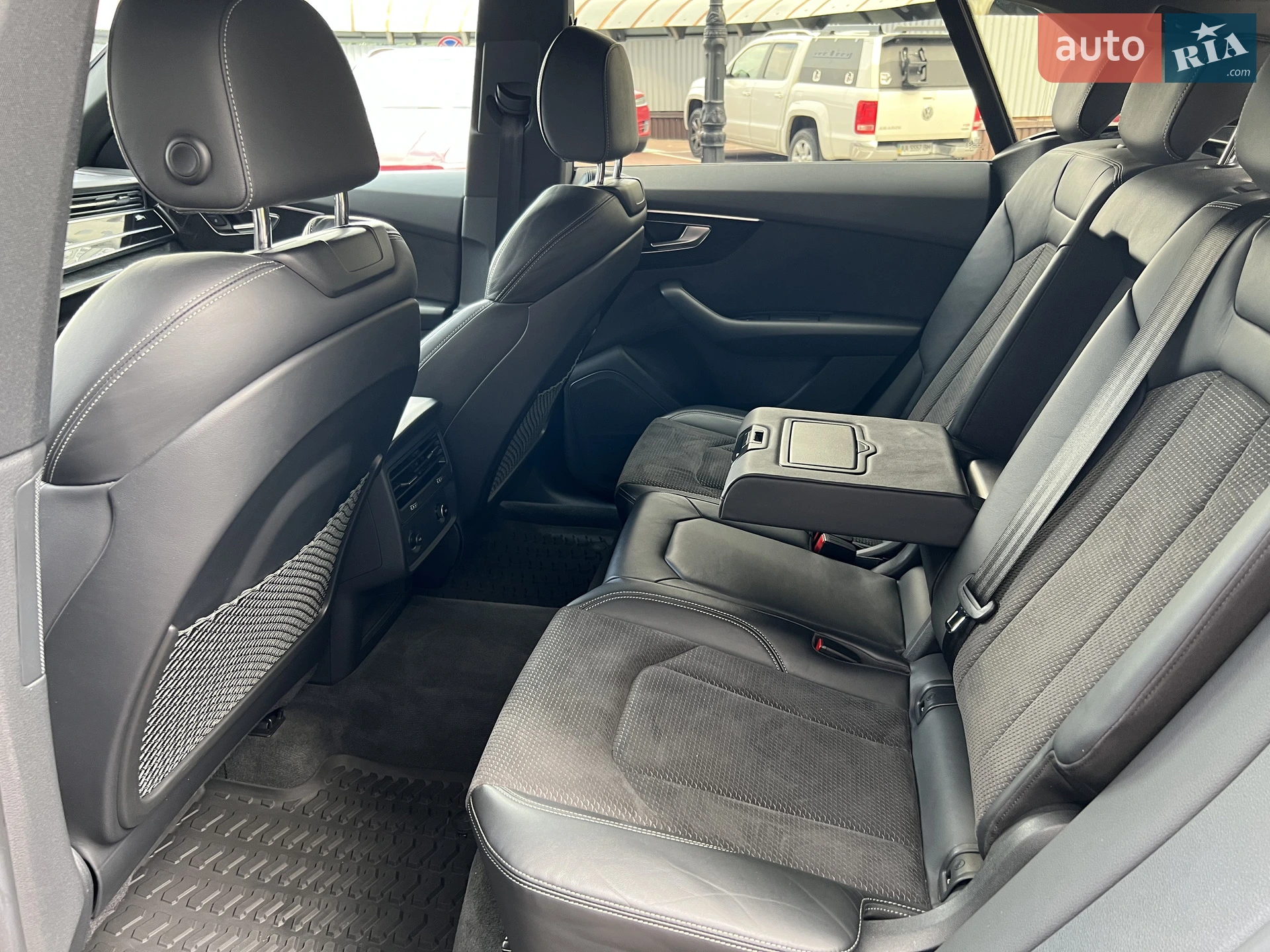 2018 Audi Q8 - мініатюра 11