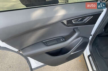 Внедорожник / Кроссовер Audi Q8 2019 в Кропивницком