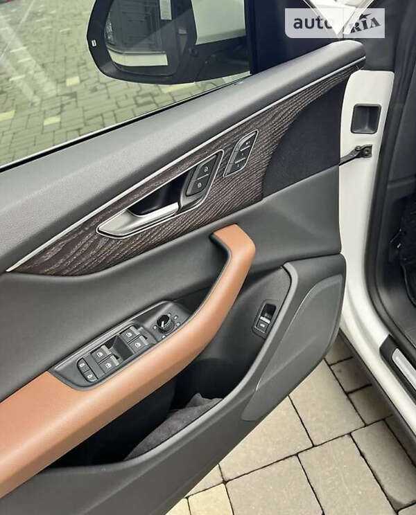 Внедорожник / Кроссовер Audi Q8 2020 в Кропивницком