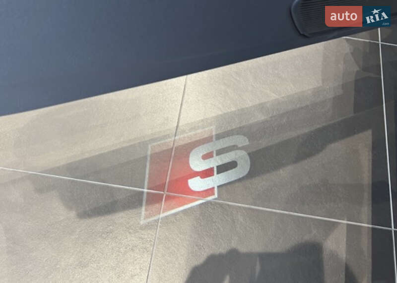 Внедорожник / Кроссовер Audi Q8 2023 в Ужгороде фото 18 Внедорожник / Кроссовер Audi Q8 2023 в Ужгороде