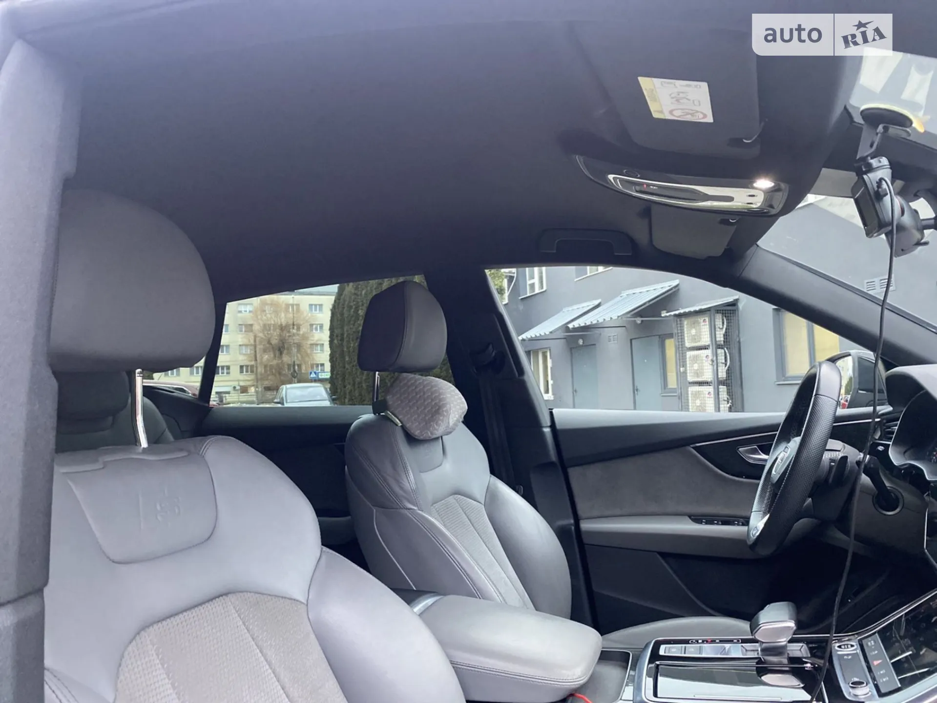 2020 Audi Q8 - мініатюра 18