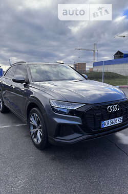 Позашляховик / Кросовер Audi Q8 2019 в Вінниці