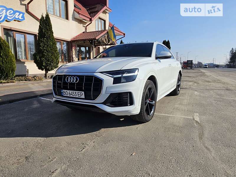 Внедорожник / Кроссовер Audi Q8 2018 в Тернополе