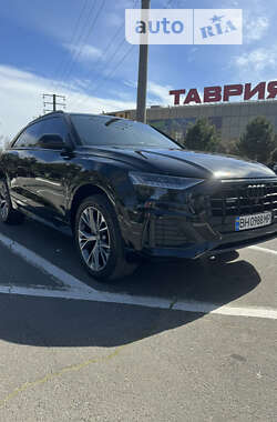 Внедорожник / Кроссовер Audi Q8 2020 в Одессе