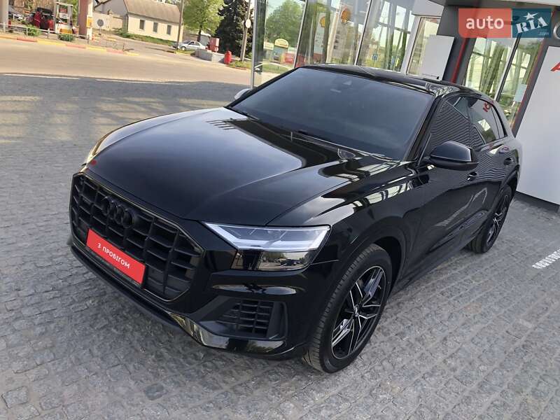 Внедорожник / Кроссовер Audi Q8 2018 в Днепре