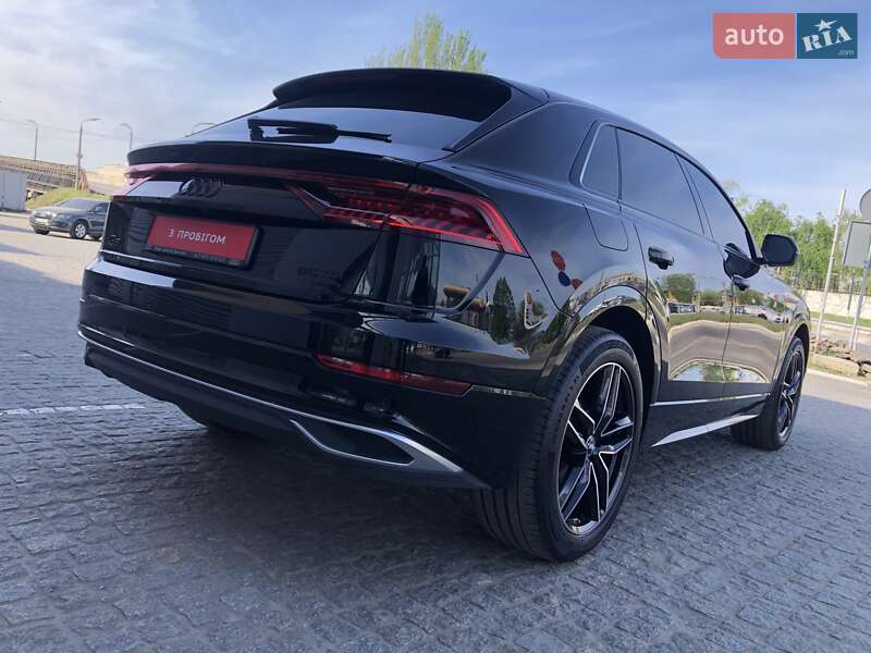 Внедорожник / Кроссовер Audi Q8 2018 в Днепре