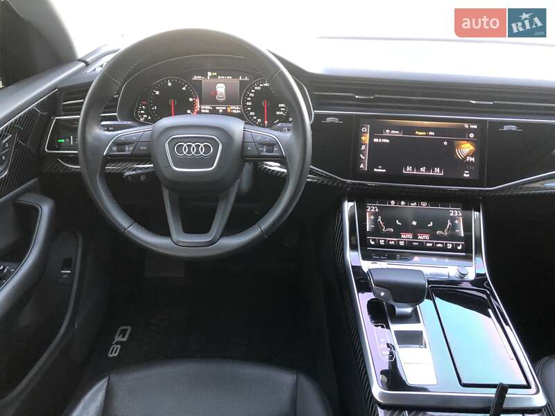 Внедорожник / Кроссовер Audi Q8 2018 в Днепре