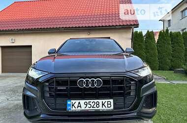 Позашляховик / Кросовер Audi Q8 2020 в Івано-Франківську