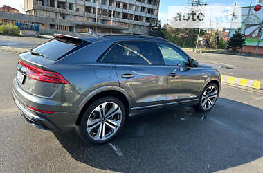 Внедорожник / Кроссовер Audi Q8 2020 в Киеве